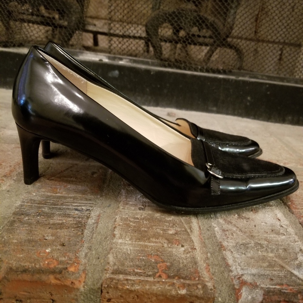 Ann Taylor Classic Business Pump